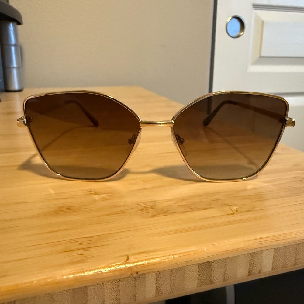 Calvin Klein CK2212OS butterfly sunglasses